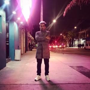 Meet your Posher, Damián